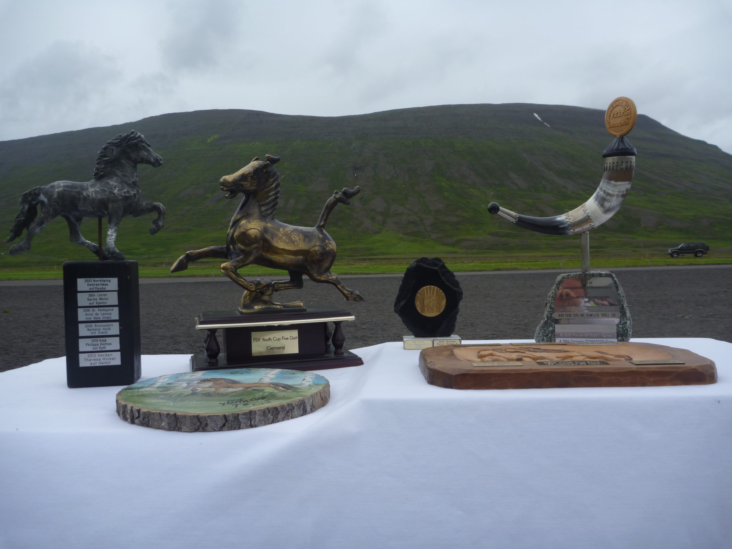 Trophies gaits